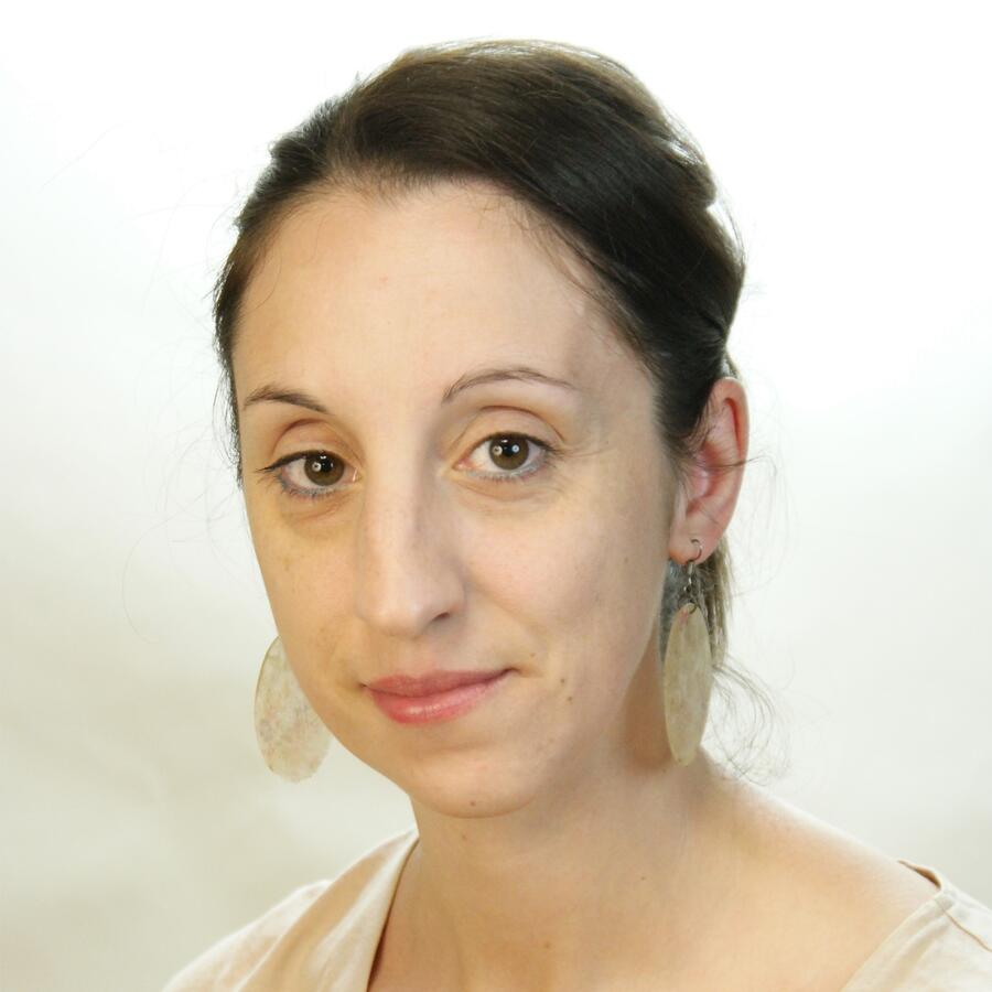 Prof.ssa Azzurra Stefanucci